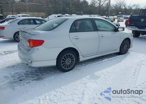2009 Toyota Corolla S z USA, uszkodzony, nr VIN 1NXBU40E09Z064511